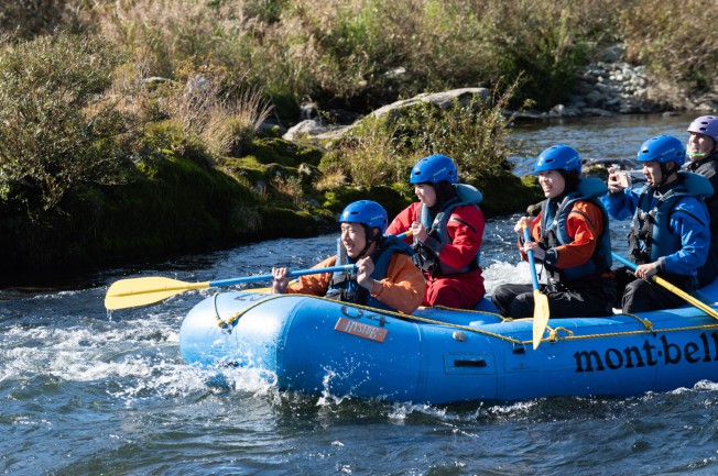 吉野川でラフティング体験!