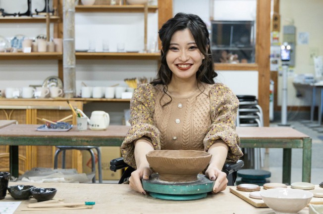 手びねりでオリジナルうつわ作り