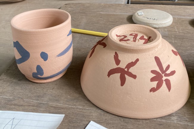 絵付けでオリジナルカップを作ろう