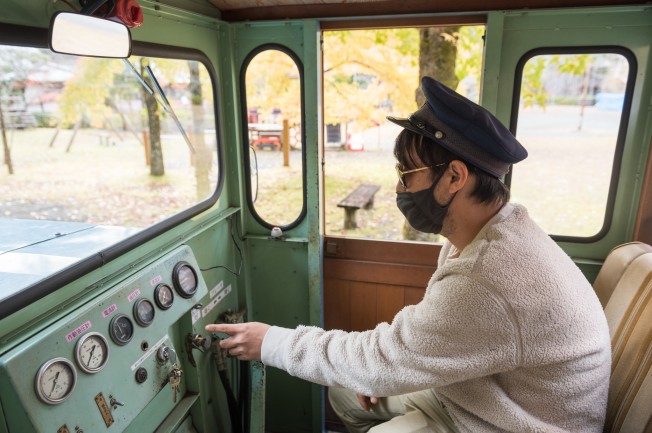 君も運転手に!馬路村で森林鉄道運転体験!