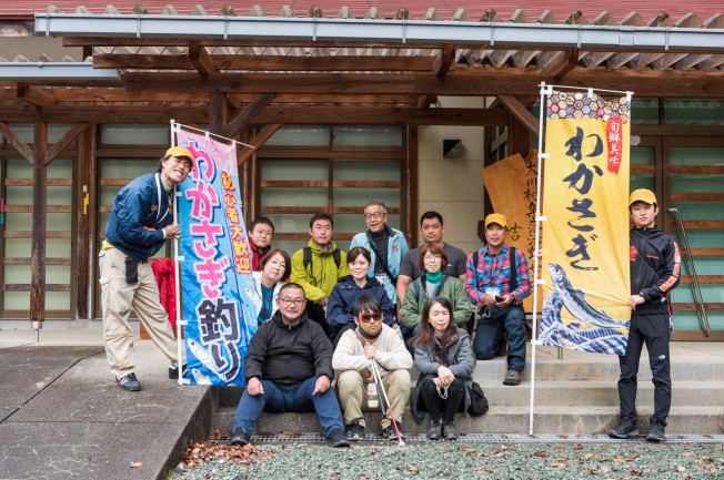 土佐れいほくエリアでワカサギ釣り体験