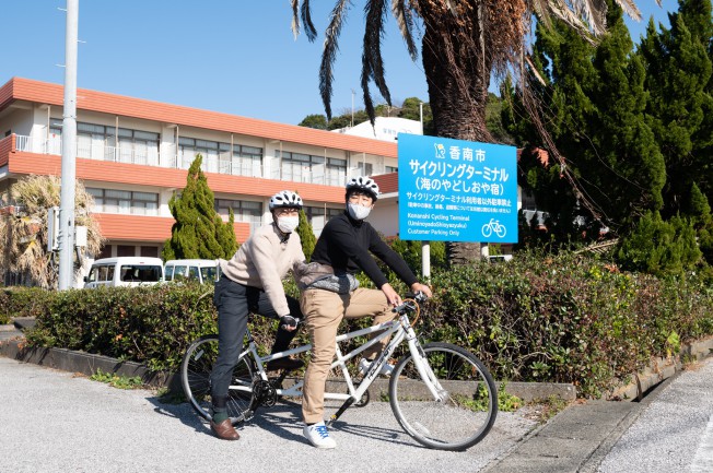 海沿いを走ってタンデム自転車体験!