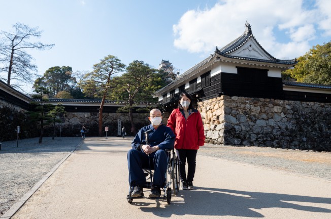 車いすで高知城にチャレンジ