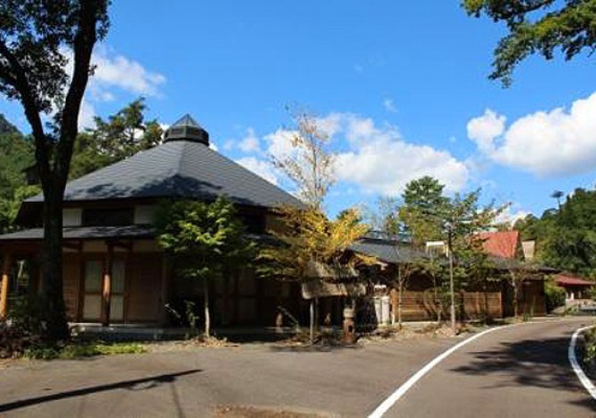 木の根ふれあいの森