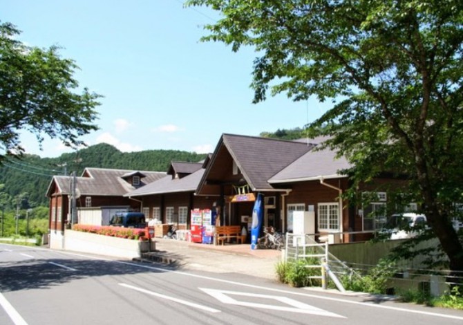 四万十・川の駅 カヌー館
