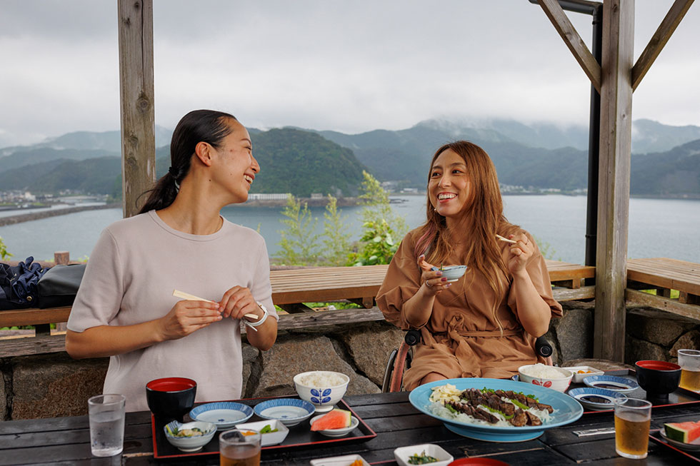 写真:カツオのわら焼きタタキ造り体験!5