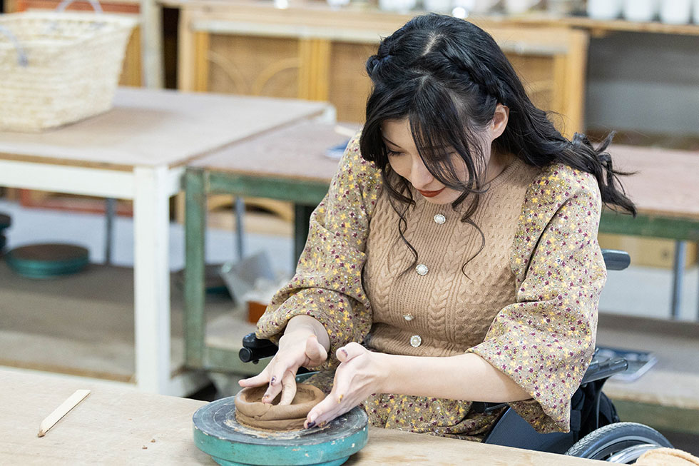 写真:手びねりでオリジナルうつわ作り2