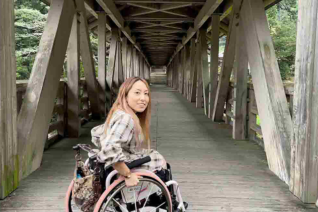 写真:三嶋神社・神幸橋1