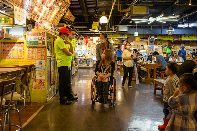 写真:ひろめ市場1