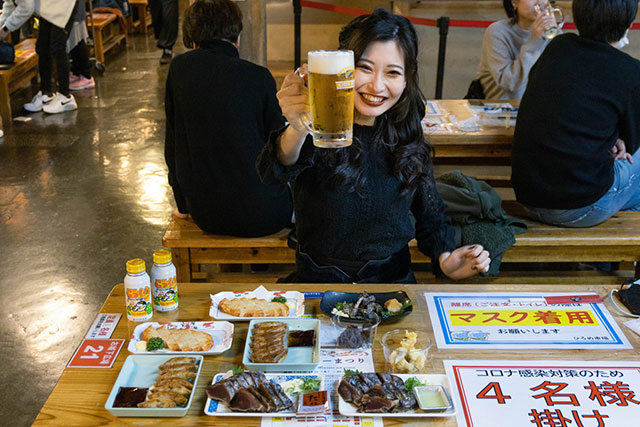 写真:ひろめ市場2